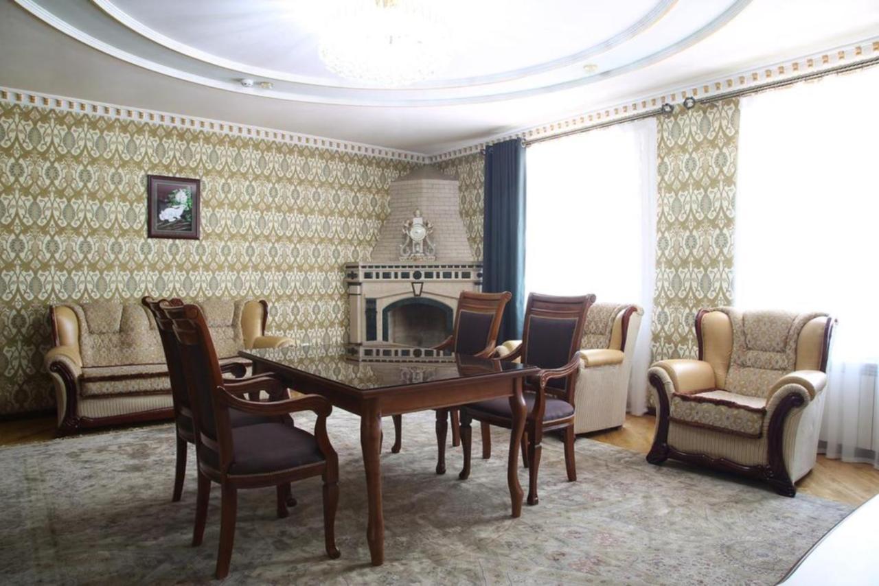 Grand Nur Hotel Tasjkent Buitenkant foto
