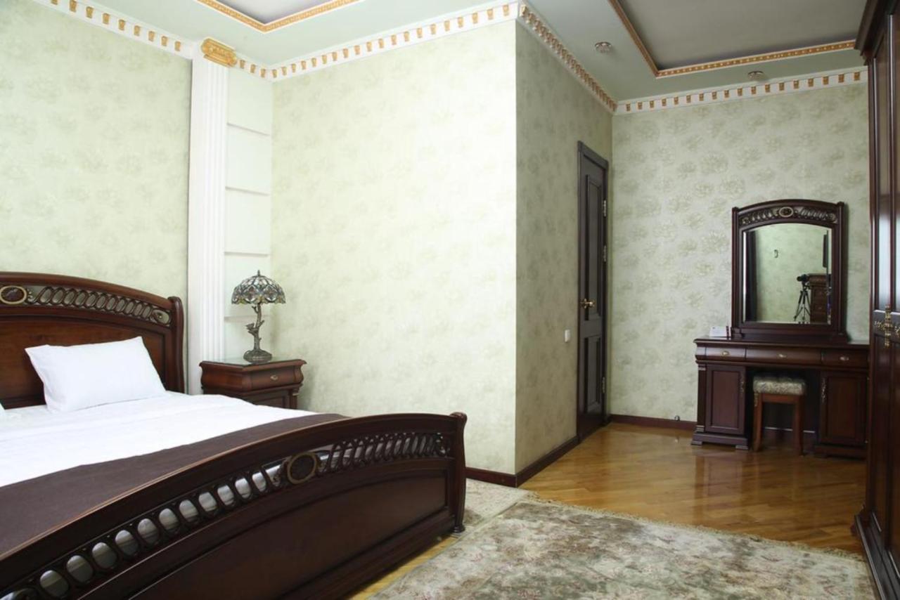 Grand Nur Hotel Tasjkent Buitenkant foto
