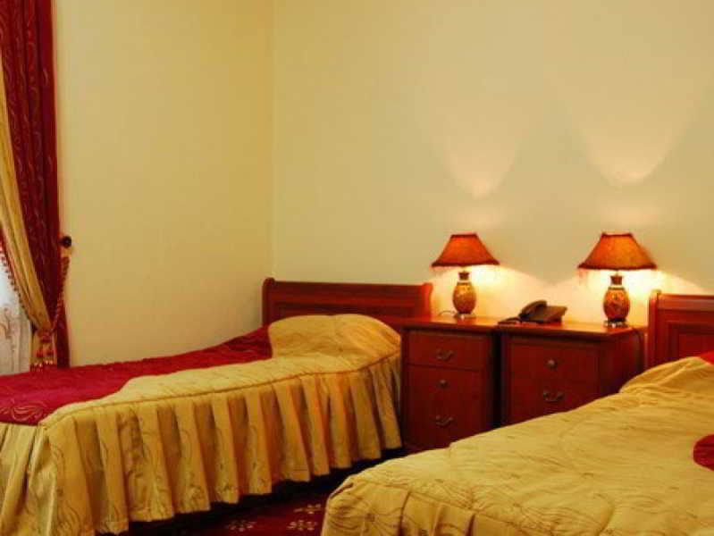 Grand Nur Hotel Tasjkent Buitenkant foto