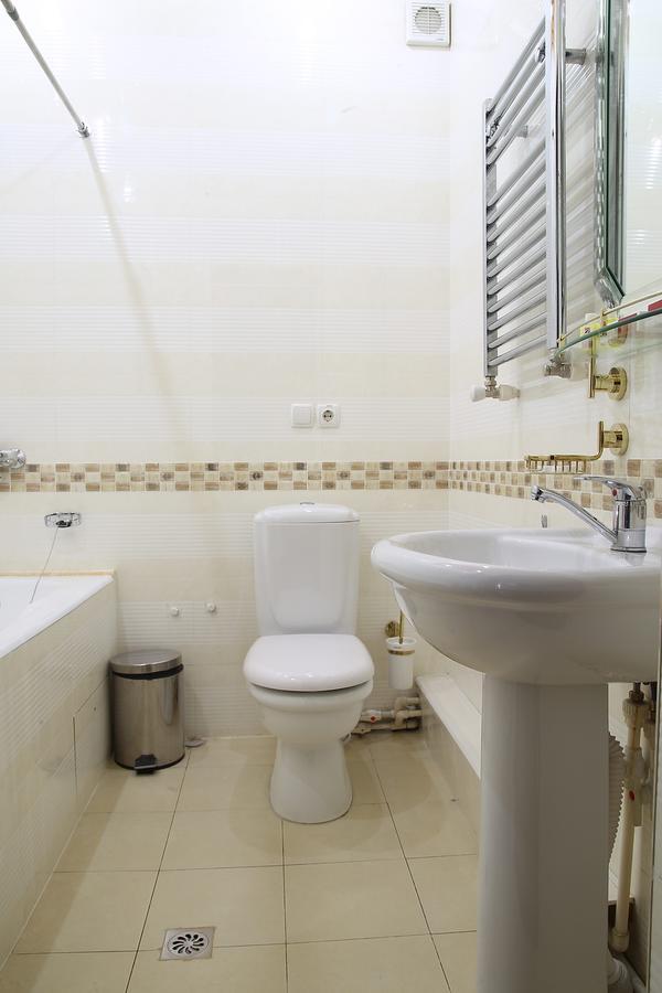Grand Nur Hotel Tasjkent Buitenkant foto